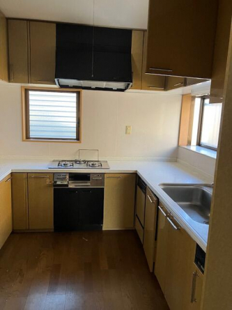 松山市和泉北３丁目の中古一戸建ての画像