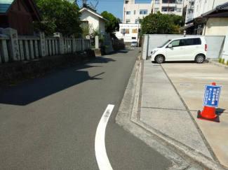 松山市北立花町の駐車場の画像