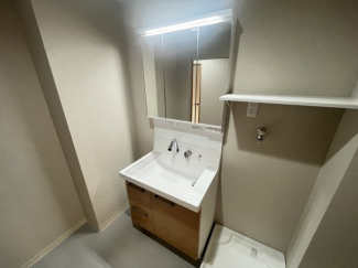 忙しい朝には欠かせない洗面所です