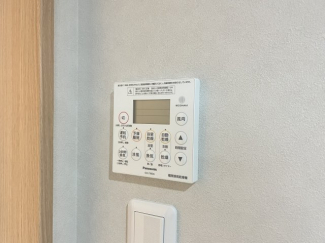 浴室乾燥機です