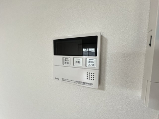 給湯器リモコンです