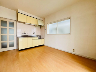 【居間・リビング】