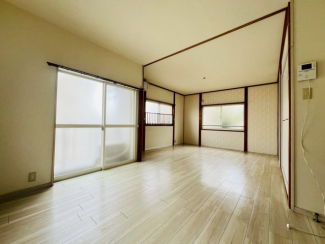 【居間・リビング】