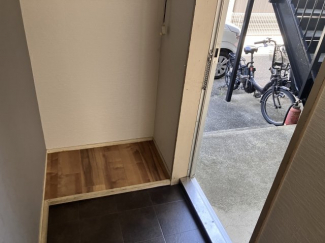 【玄関】