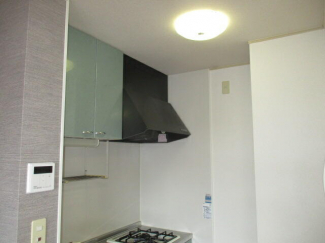 キッチン上部収納