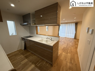 キッチンは大容量の収納スペースが確保されたつくりになっています。