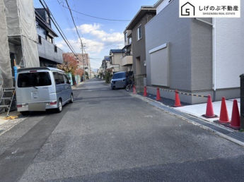 前面道路です。