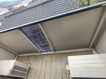 【バルコニー】