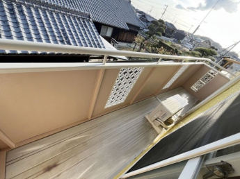 【バルコニー】