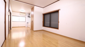 【居間・リビング】