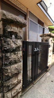 【エントランス】