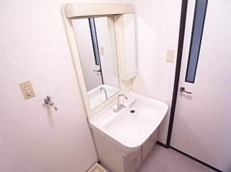 【洗面所】