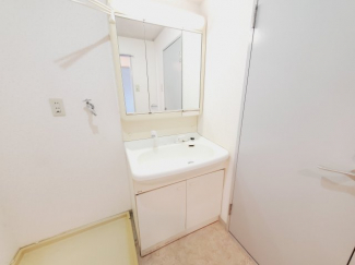 【洗面所】