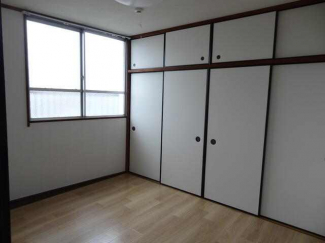 カドビルの画像