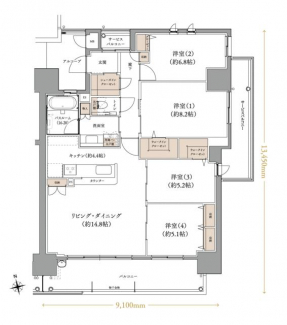 玄関からお部屋まで、収納たっぷり。４ＬＤＫの間取りで、家族の