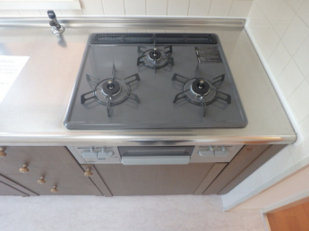 ガスコンロ３口