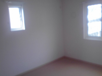 内装は落ち着いています