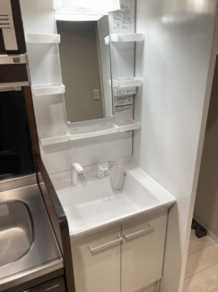 【独立洗面所】