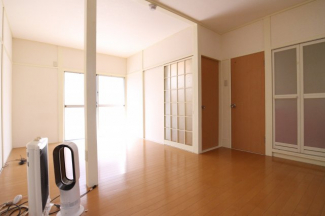 【居間・リビング】