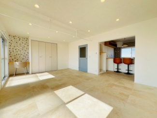 【居間・リビング】