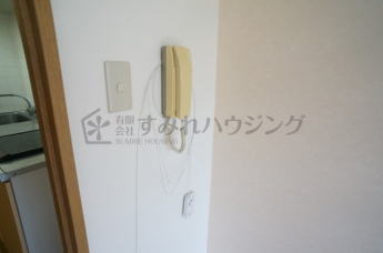 参考、同建物・反転間取りの号室