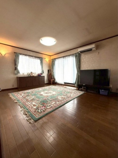 【居間・リビング】