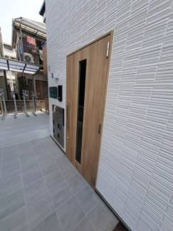 【エントランス】