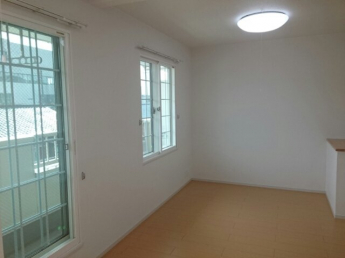 こちらの居間で趣味の時間をお楽しみください