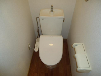 シャワー付トイレ