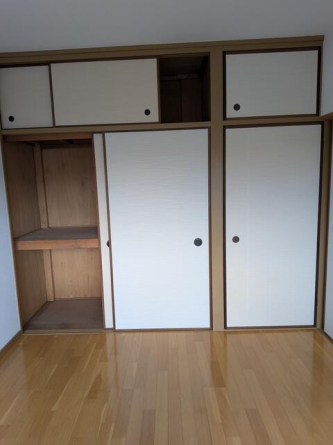 石場テラスハウスの画像