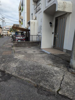 石場テラスハウスの画像