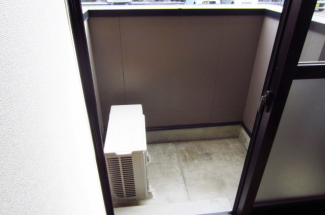 【バルコニー】