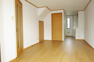 【居間・リビング】