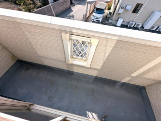 【バルコニー】