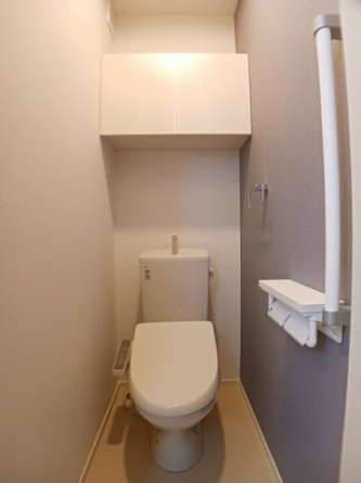 落ち着いたトイレです