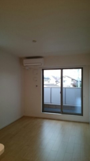 こちらのリビングで趣味の時間をお楽しみください