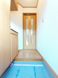 落ち着いた玄関です