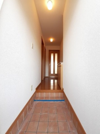 明るい玄関です