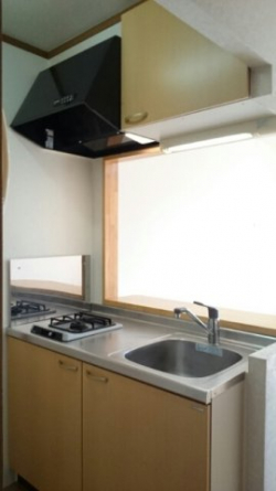 コンパクトなキッチンで掃除もラクラク