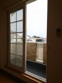 陽当たり良好なバルコニーです