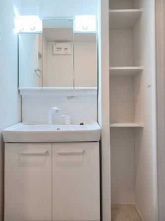 コンパクトで使いやすい洗面所