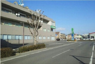 こみなと整形外科様まで750m