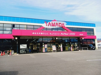 ヤマダデンキ松山本店様まで750m