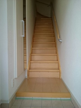 落ち着いた玄関です