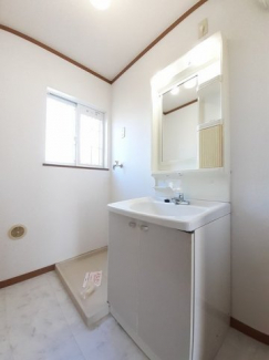 広い洗面スペース