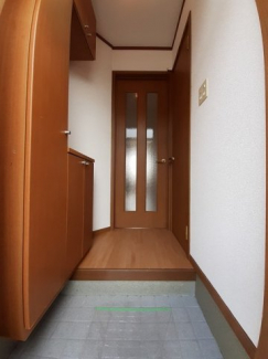 ゆったりとした玄関です