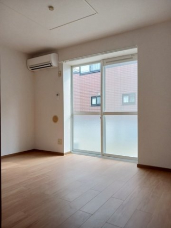 明るい室内です