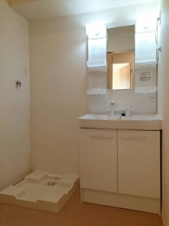 脱衣スペースもあります