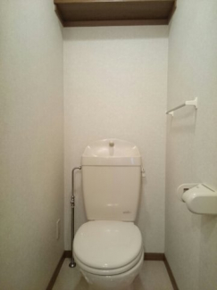 シンプルで使いやすいトイレです