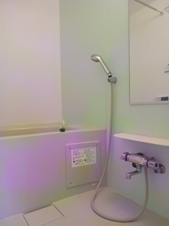 ゆったり過ごせるお風呂です